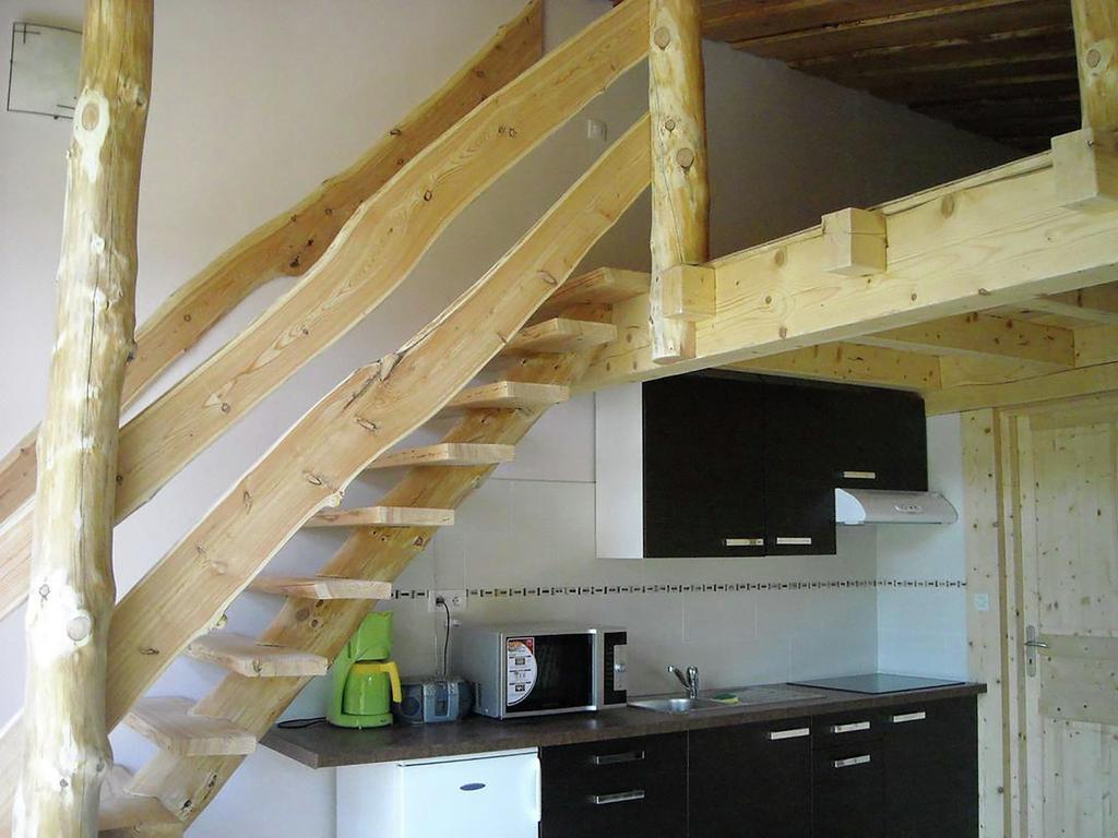 Cosy Holiday Home With Garden In Walscheid Екстериор снимка